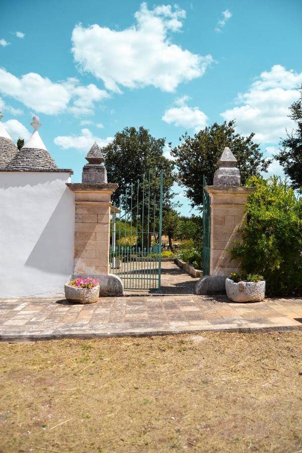 Villa Trulli Sul Vignale In Masseria Santalachicca Martina Franca Exterior foto