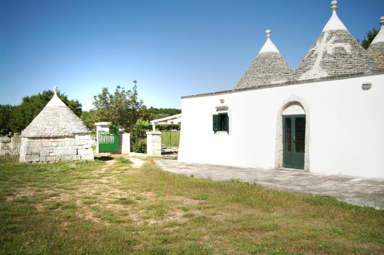 Villa Trulli Sul Vignale In Masseria Santalachicca Martina Franca Exterior foto